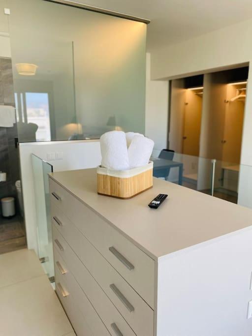 Luxury Maisonette With Shared Pool Atene Esterno foto