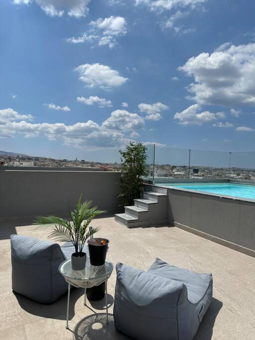 Luxury Maisonette With Shared Pool Atene Esterno foto