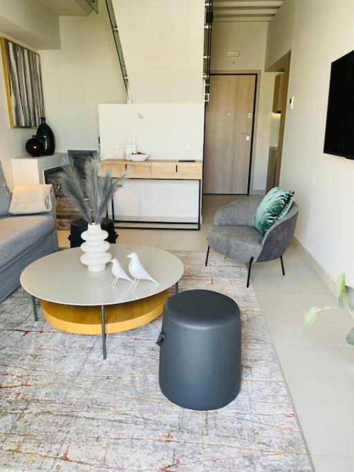 Luxury Maisonette With Shared Pool Atene Esterno foto